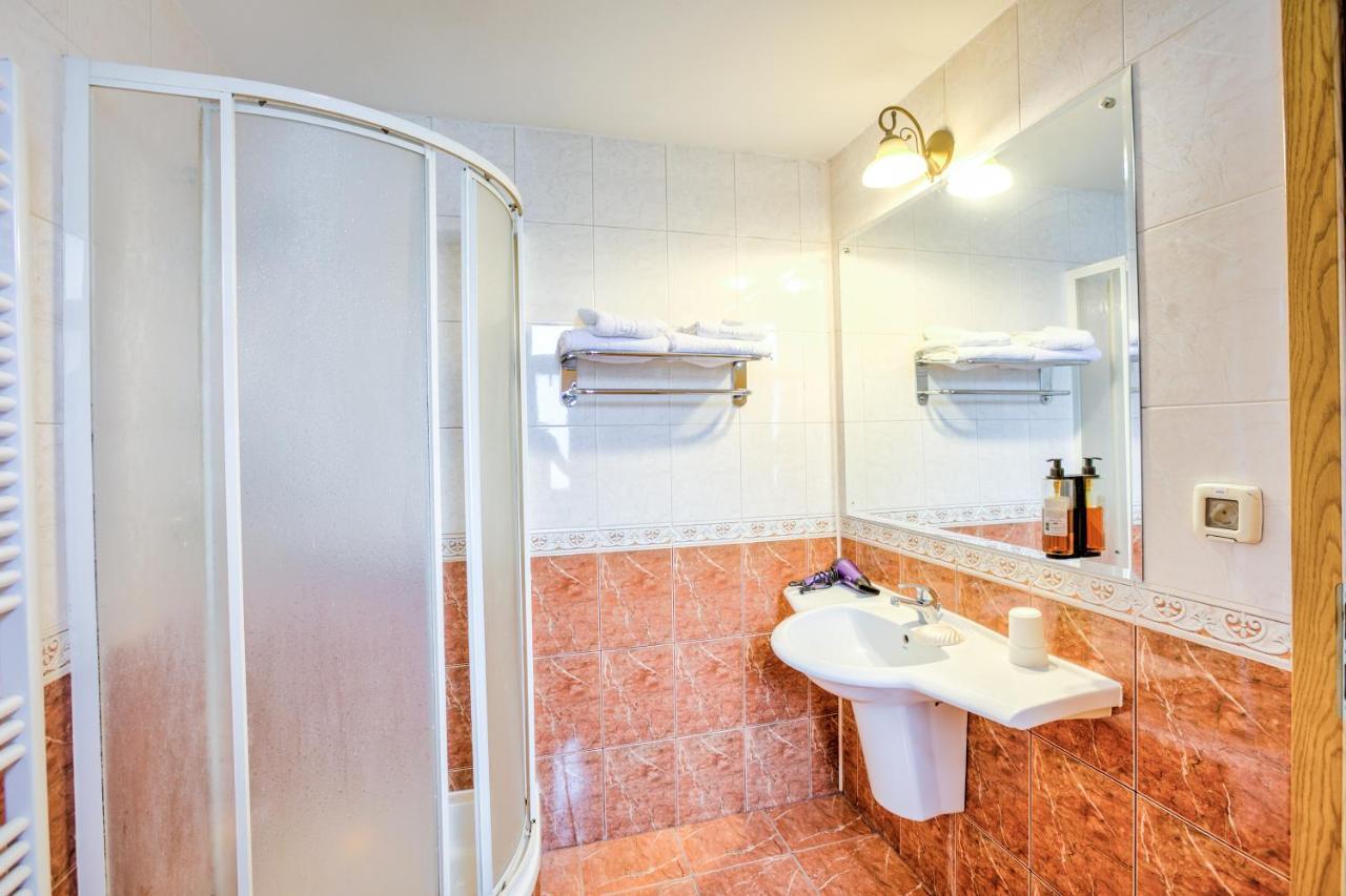 Pensiunea Ambient Braşov Dış mekan fotoğraf